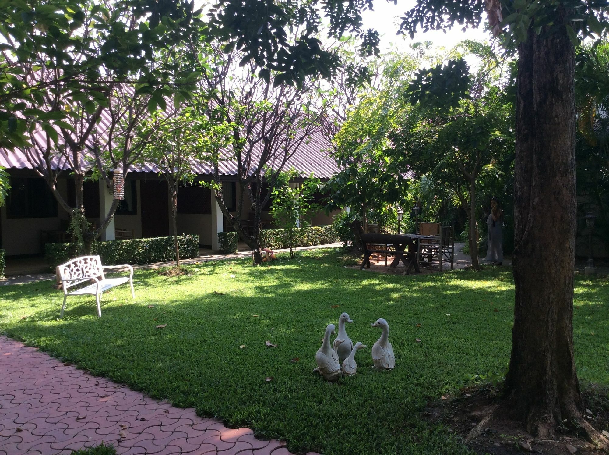 The Nine Guest House Kanchanaburi Exterior photo